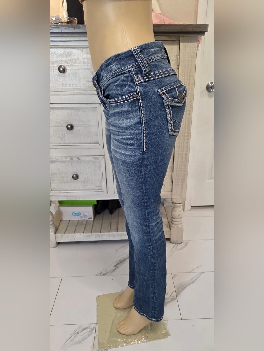 BKE Denim Mid-Rise Blue Women’s Jeans - Picture 3 of 11